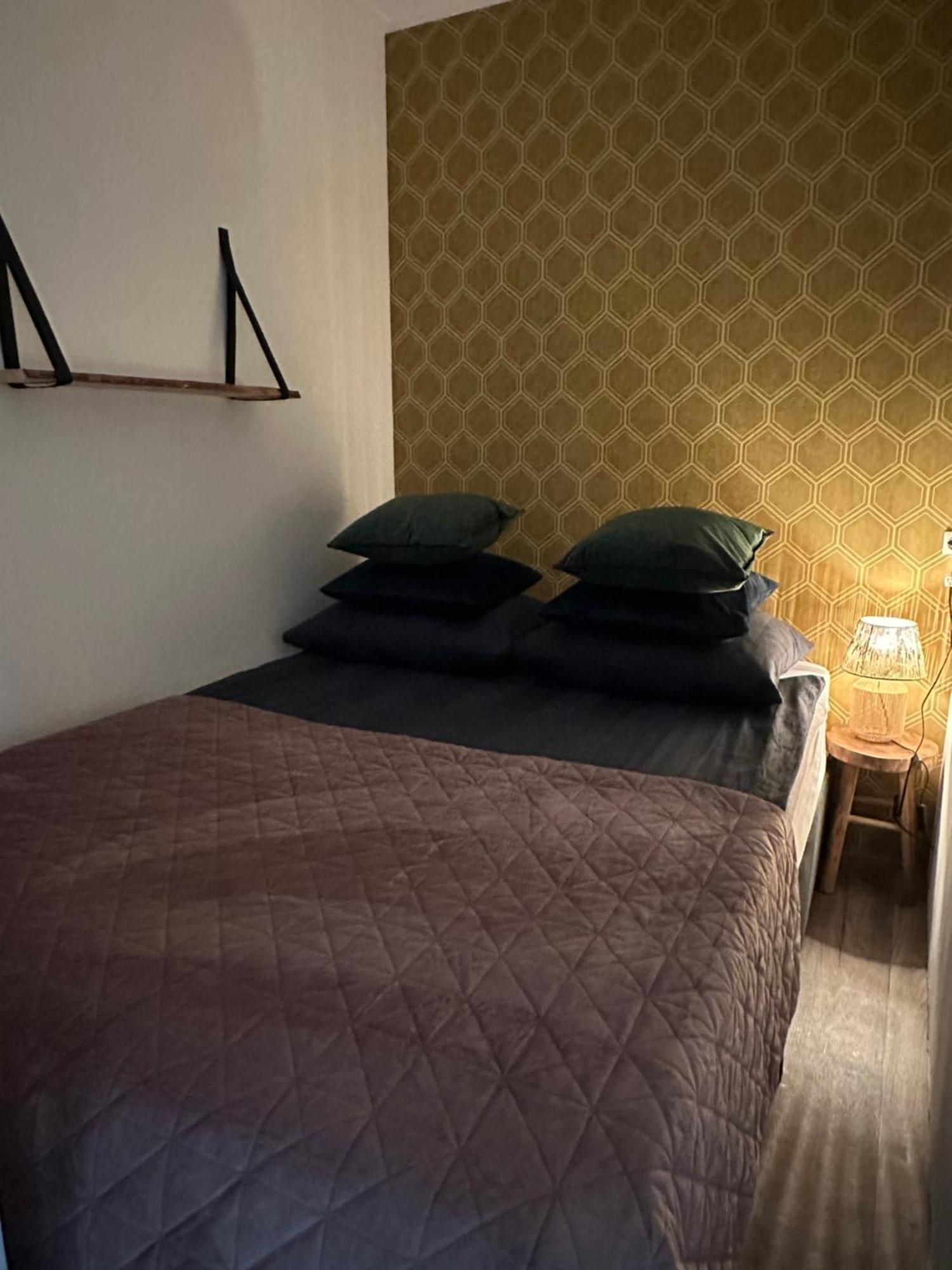 B&B Twente エンスヘーデ エクステリア 写真